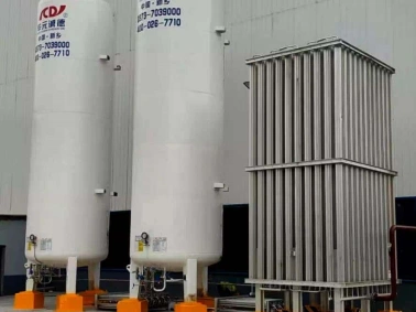 Cryogenic liquid nitrogen tank